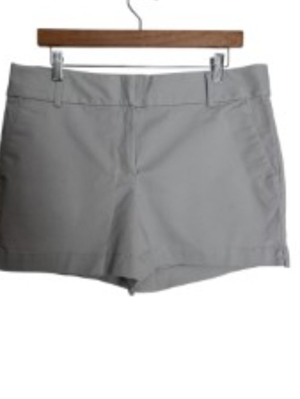 NWT Loft Grey Riviera Short 10